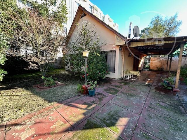 CASA EN PLENO CENTRO DE TALCA 2 PONIENTE CON DOS SUR