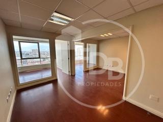 ARRIENDO OFICINA 2 PRIVADOS EN CENTRO TALCA C/S ESTAC 